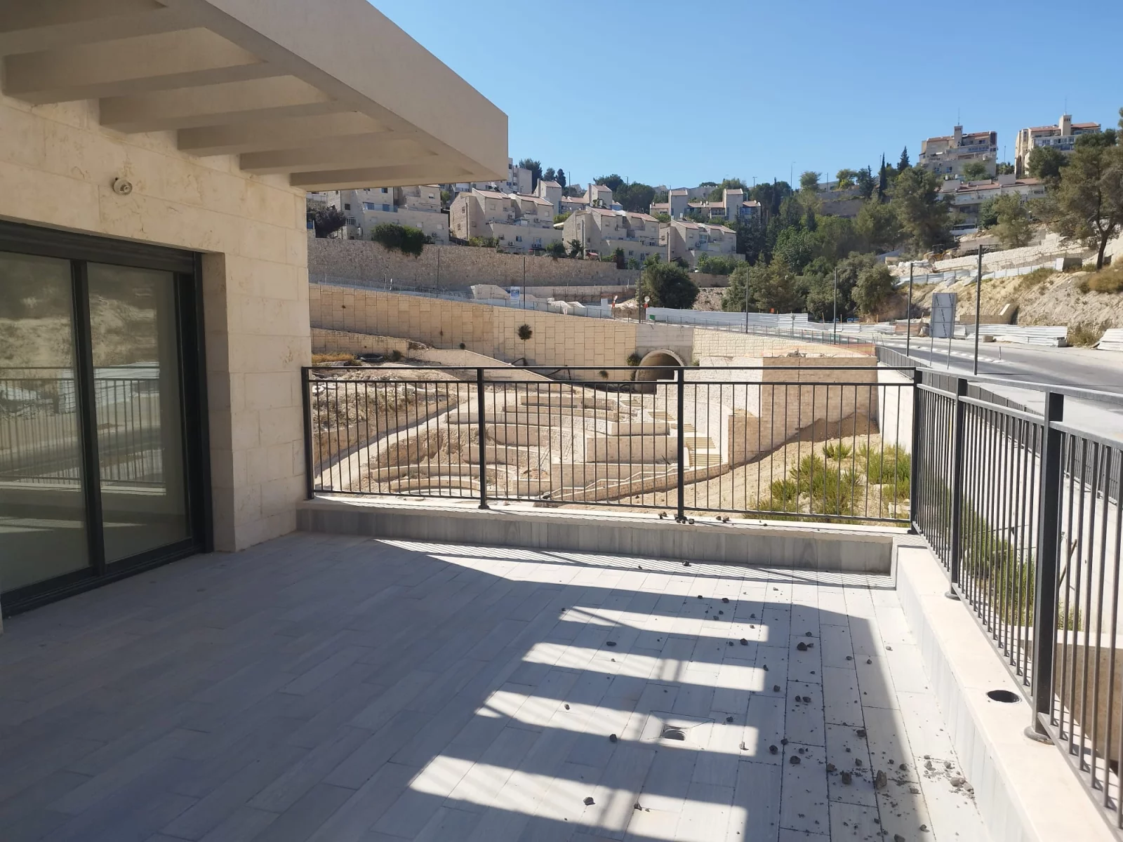 Guilo, grand 4.5 P - immense terrasse
